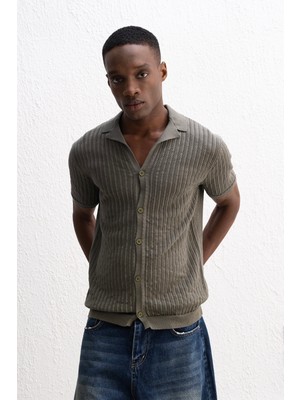 Giesto Dokulu Triko Haki Gömlek