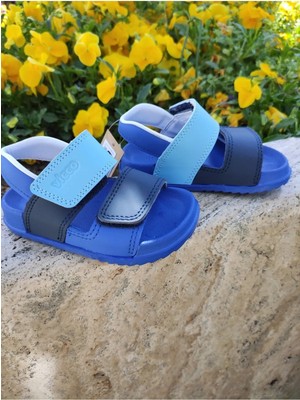 Krıxı Suya Dayanıklı Günlük Cırtlı Sandalet