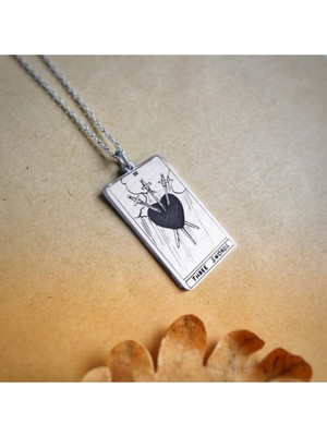 925 Ayar Gümüş Tarot (The Three Of Swords) Kılıçların Üçü Kolye