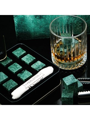Mcreative Granit Eskitme Viski Taşı Metal Kutusunda (9 Adet) Sevgililer Günü Hediyesi