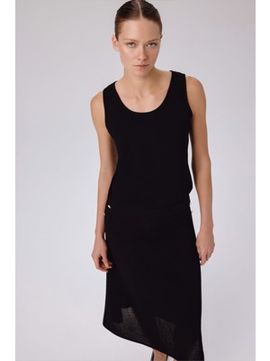 Siyah Kalın Askılı Yuvarlak Yaka Kadın Atlet