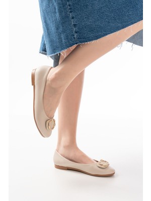 Kaite İNF-325 Bej Tokalı Aksesuarlı Günlük Kadın Babet