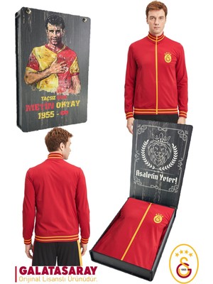 Galatasaray Orijinal Lisanslı Dik Yaka Fermuarlı Erkek Sweat Metin Oktay Baskılı Hediyelik Ahşap Kutulu