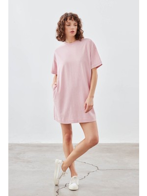 Kadın Pamuklu Yıkamalı Kısa Kollu Cep Detaylı Elbise