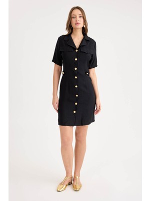 Gold Düğmeli Kapak Cepli Kısa Kol Mini Elbise