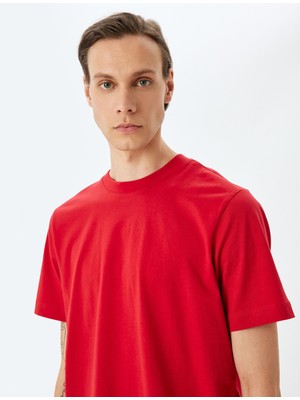 Koton Pamuklu Bisiklet Yaka Regular Fit Kısa Kollu Basic Tişört