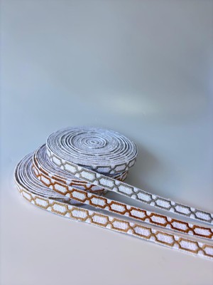 Nakış Tasarımlı Benzersiz Dekoratif Aksesuar (Gri)