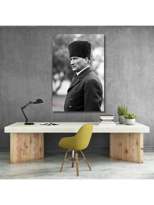 Siyah Beyaz Görsel Atatürk Kanvas Tablo Modeli Dikey Duvar Tablosu Ofis Ev Dekoru