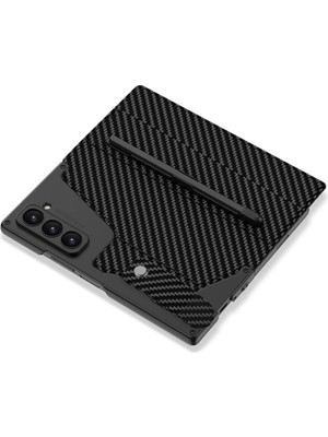 Galaxy Z Fold 6 Kılıf Kamera Korumalı Karbon Tasarımlı Zore Kıpta Kalemli Fest Kapak-Siyah Karbon-86