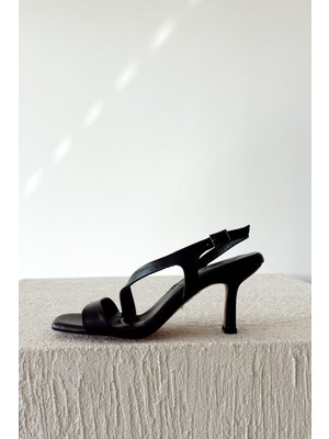 Grazie Siyah Hakiki Deri Topuklu Ayakkabı