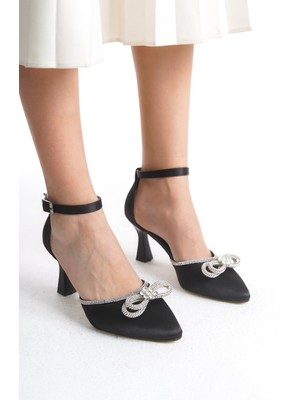 Limeo Bilekten Tokalı Saten Fiyonk Şeritli Yüksek Topuklu Kadın Abiye Ayakkabı