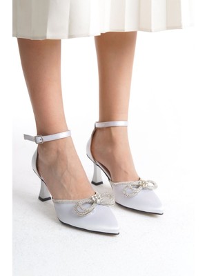 Limeo Bilekten Tokalı Saten Fiyonk Şeritli Yüksek Topuklu Kadın Abiye Ayakkabı