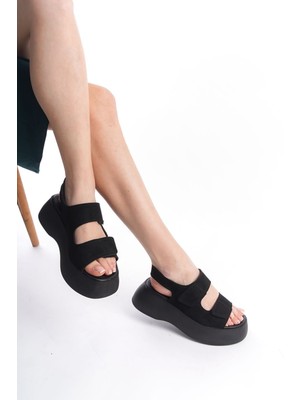 Limeo Siyah Süet Yüksek Taban Çift Cırtlı İki Şeritli Yazlık Kadın Dolgu Topuklu Sandalet