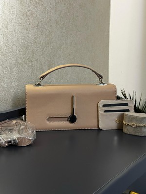 Levidor Kartlık ve Bileklik Hediyeli El ve Kol Çantası Omuz Çantası VS.BLKT.0153