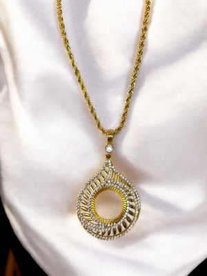 Polo Steel Khonsu Çeyrek Altın Çerçeveli Kolye (Altın Kaplama)