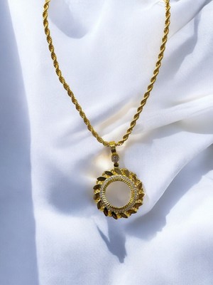 Polo Steel Persephone Yarım Altın Çerçeveli Kolye (Altın Kaplama)