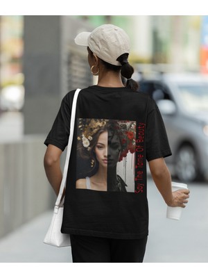 Terzili Giyin Kadın Oversize Sanatsal Baskılı Tişört – Say The Tame Of Beauty