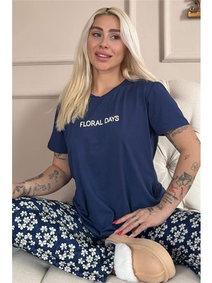 Pijama Evi Lacivert Floral Days Desenli Kısa Kollu Örme Kadın Pijama Takımı
