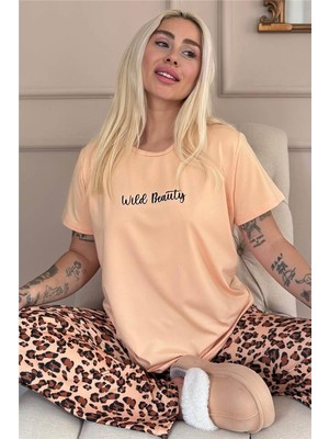Pijama Evi Karamel Wild Beauty Desenli Kısa Kollu Örme Kadın Pijama Takımı