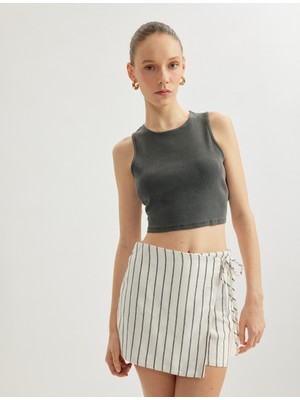 Koton Keten Karışımlı Bağlama Detaylı Çizgili Şort Etek