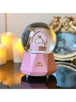 Müzikli Işıklı Kar Küresi Dekoratif Cam Küre Sevgiliye Romantik Hediye Yeni Yıl Doğum Günü Sürprizi Özel Tasarım Kaliteli Konsept Kar Tanecikli Tek Taş Yüzük Temalı Lüks Hediyelik Snow Globe