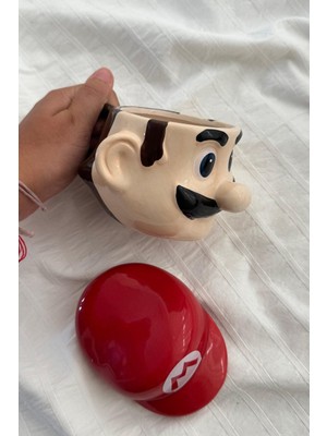 Mobgift Super Mario 3D Tasarım Şapka Kapaklı Kupa Bardak