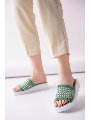 Kazax Keisha Yeşil Örgülü Terlik