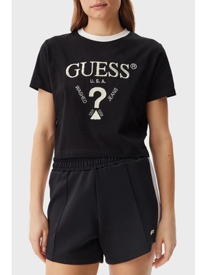 Guess Filanta Logo Nakışlı Pamuklu Boxy Fit Bisiklet Yaka Crop V5GI18I3Z14 Bayan Crop V5GI18 I3Z14 Jblk