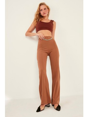 Kadın Kahve Yüksek Bel Zincir Detaylı Geniş Paça Dokuma Pantolon