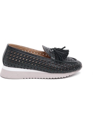 Derinet Casual Hakiki Deri Kadın Ayakkabı