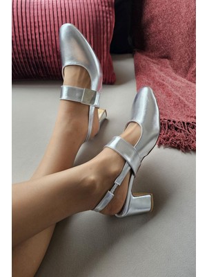 Topukla 10 3011 Ops Kadın Kalın Topuklu Çırtlı Günlük Ayakkabı