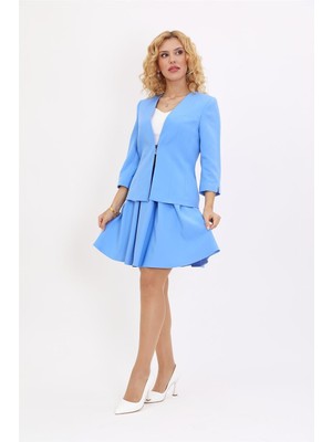 V Yaka Boydan Kuplu Kısa Ceket & Kısa Kloş Etek-Gökyüzü