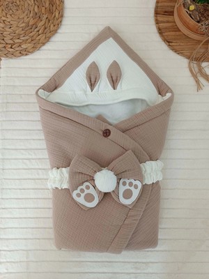 Narnuga Miraylife Yenidoğan 4 Kat Müslin Kumaş Kulaklı Patili Fiyonk Bebek Battaniyesi Kundak