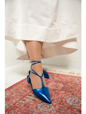 Leticia Saks Mavi Sivri Burun T-Kayış Bağlamalı Kadın Babet