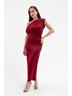 Kadın Bordo Degaje Yaka Yırtmaçlı Saten Midi Elbise