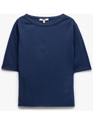 Koton Pamuklu Yarım Kollu Bisiklet Yaka Slim Fit Tişört