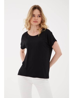 Fashion Friends Bisiklet Yaka Dökümlü Viskon Siyah Kadın T-Shirt 25Y0194K1