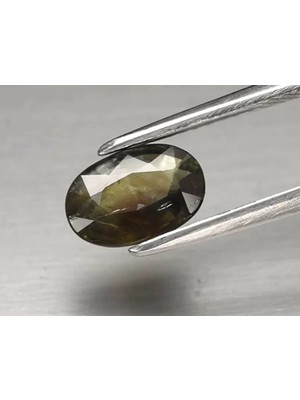 Aries 1.21 ct 8.3x5.6 mm Oval Green Sapphire Unheated Thailand