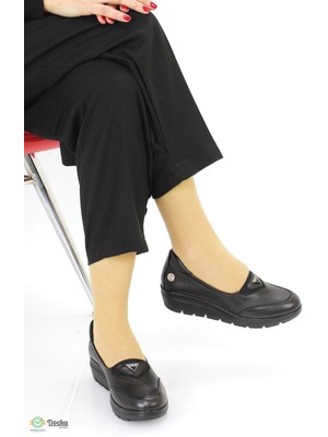 Mammamia Kadın Ortopedik Deri Yazlık Ayakkabı M26YA7450