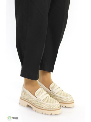 Kadın Hakiki Deri Ortopedik Hasır Loafer Ayakkabı M26YA3660