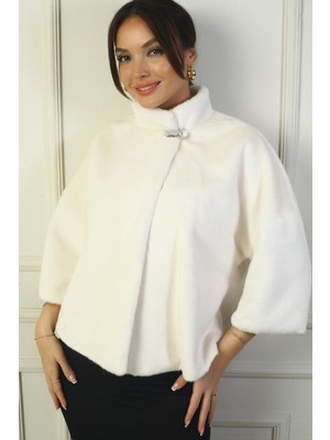 Kadın Taş Tokalı Içi Astarlı Kürk Ceket