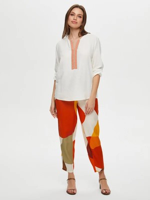 Faik Sönmez Yakası Nakışlı 3/4 Kol Ketenli Bluz S25BLZ020