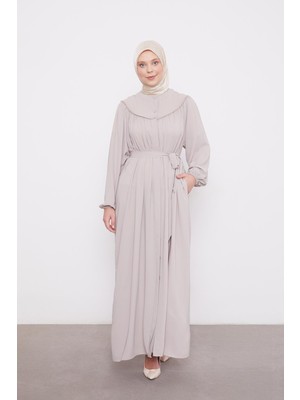 Vizon Omuz Ponpon Yaka Detaylı Ferace