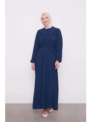 Lacivert Omuz Ponpon Yaka Detaylı Ferace