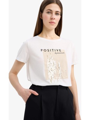 DeFacto Regular Fit Bisiklet Yaka Baskılı Kısa Kollu Tişört E5143AX25SM