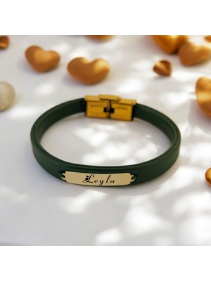 Archin Özgün Derili ve Dikdörtgen Figürlü 14 Ayar Altın Plakalı Kadınlara Özel Isim Bilekliği-367İsim-YEŞIL