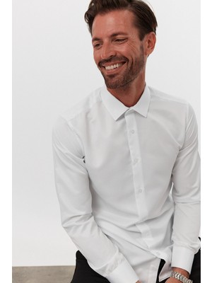 Livio Ferri Erkek Slim Fit 4 Mevsim Kolay Ütülenir Basic Düz Gömlek