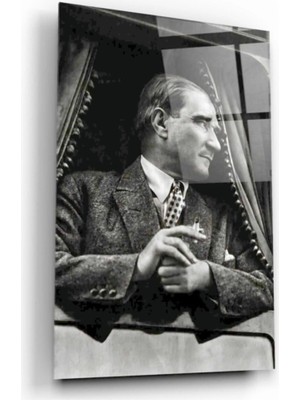 Atatürk Cam Tablo