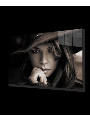 Siyah Beyaz Insan Fotoğrafları Kadın Cam Tablo