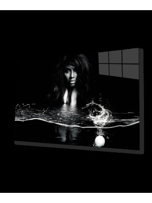 Siyah Beyaz Insan Fotoğrafları Kadın Cam Tablo